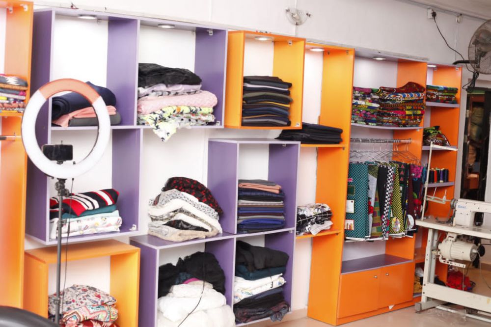 elevate-your-wardrobe-with-stylist-services-in-owerri-desovia-stiches